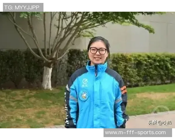 李娜在足球领域的崭露头角与她的运动精神如何激励年轻一代 李娜在足球领域的崭露头角与她的运动精神如何激励年轻一代